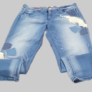Lace appliqué Vintage American Bestie Jeans  - Size 16R /33